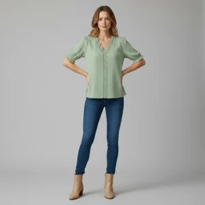 Astrid | Elegant Sommerbluse med Puffede Ærmer til Kvinder